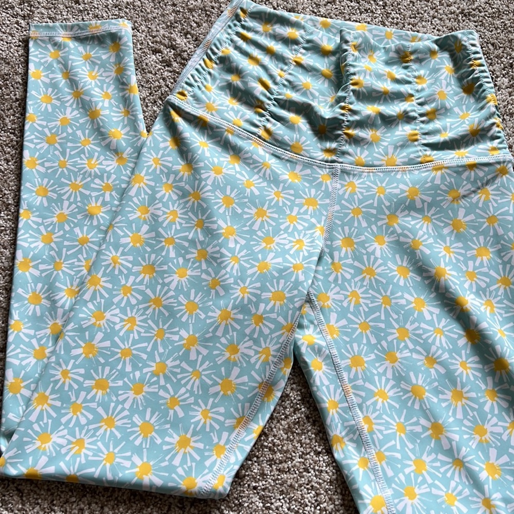 Element Legging- Ditsy, NWT